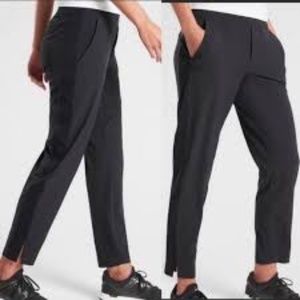 Athleta Brooklyn Black Ankle Pant Size 2